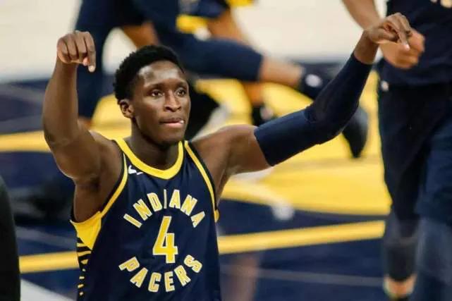 随着比赛的 随着比赛的